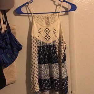 Tank top with floral pattern